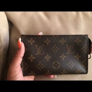 Louis Vuitton wristlet for monogram petite bucket
